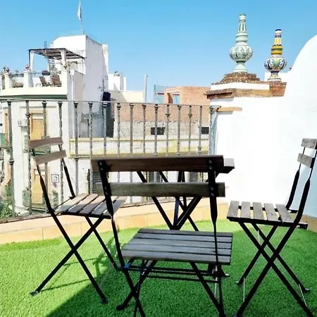 Estudio Terraza Triana Sevilha
